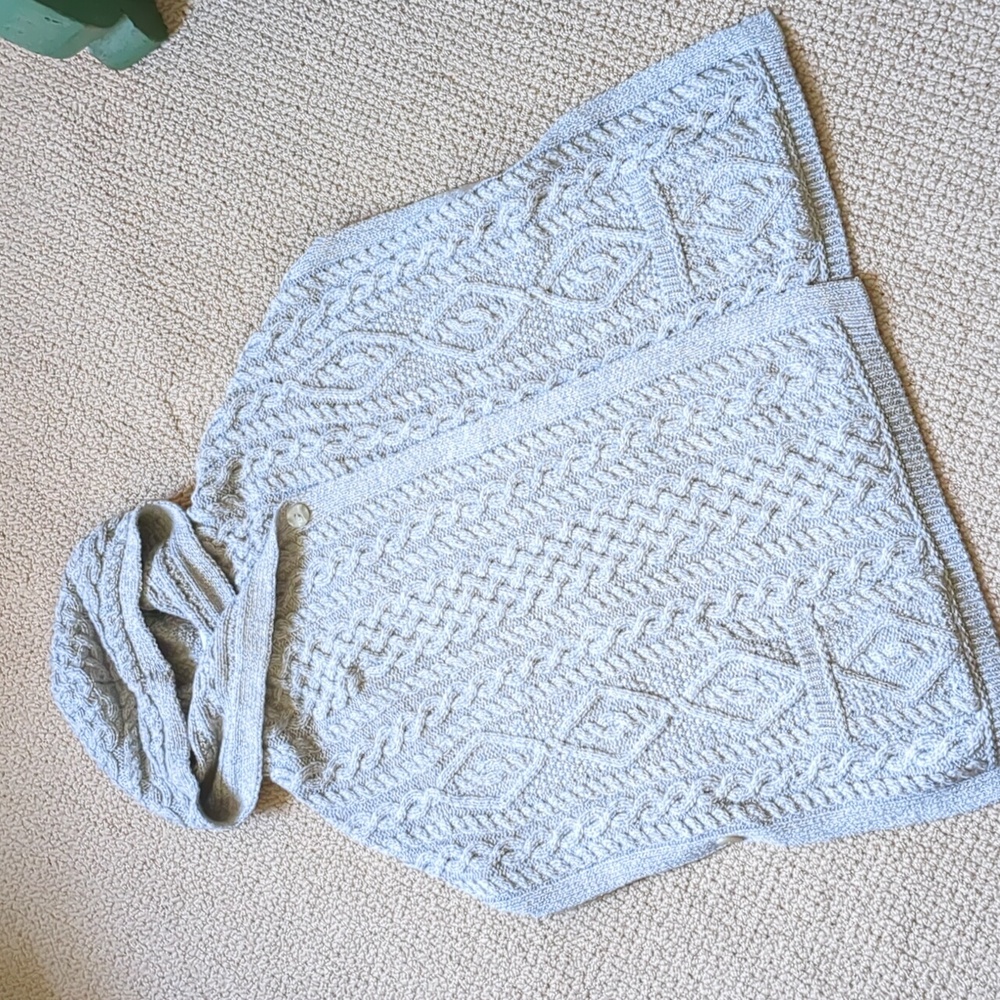 Aran Craft Merino Wool Button Cape Poncho - Picture 2 of 16